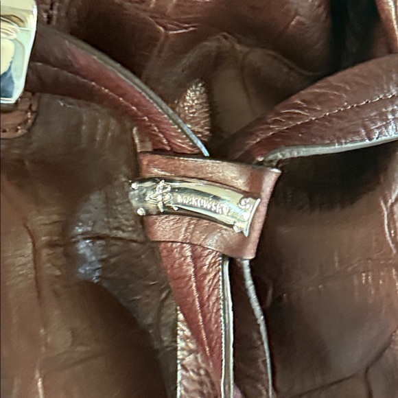 b. Makowsky Brown Shoulder Bag - Picture 6 of 10